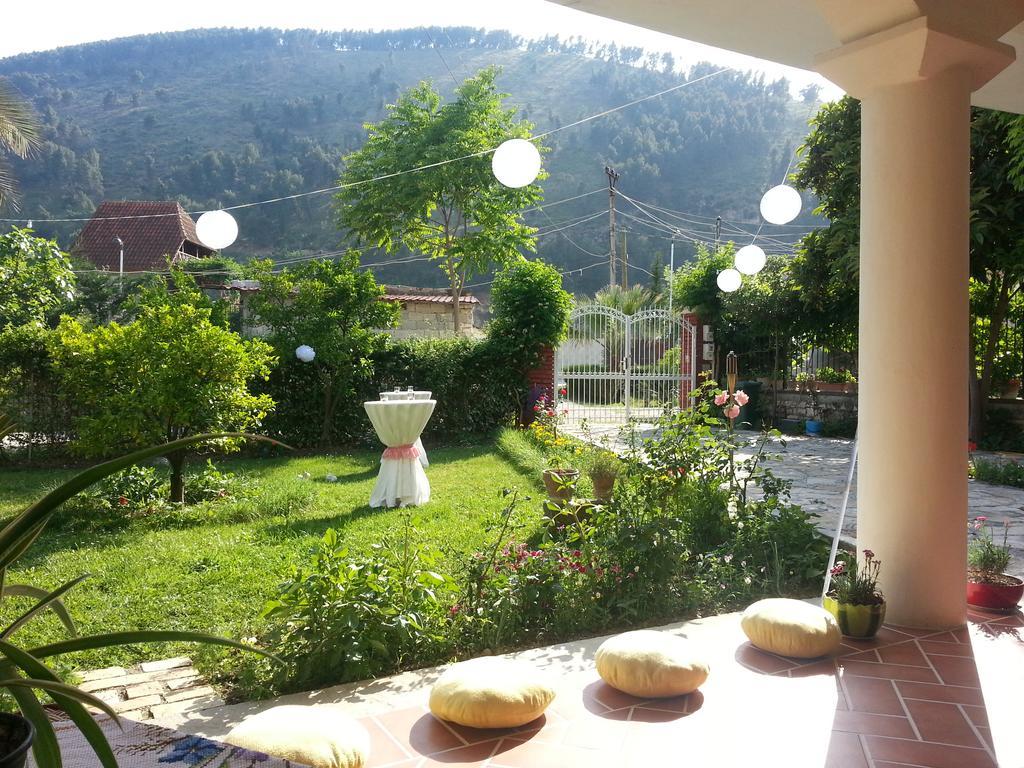 Veranda B&B Berat Buitenkant foto